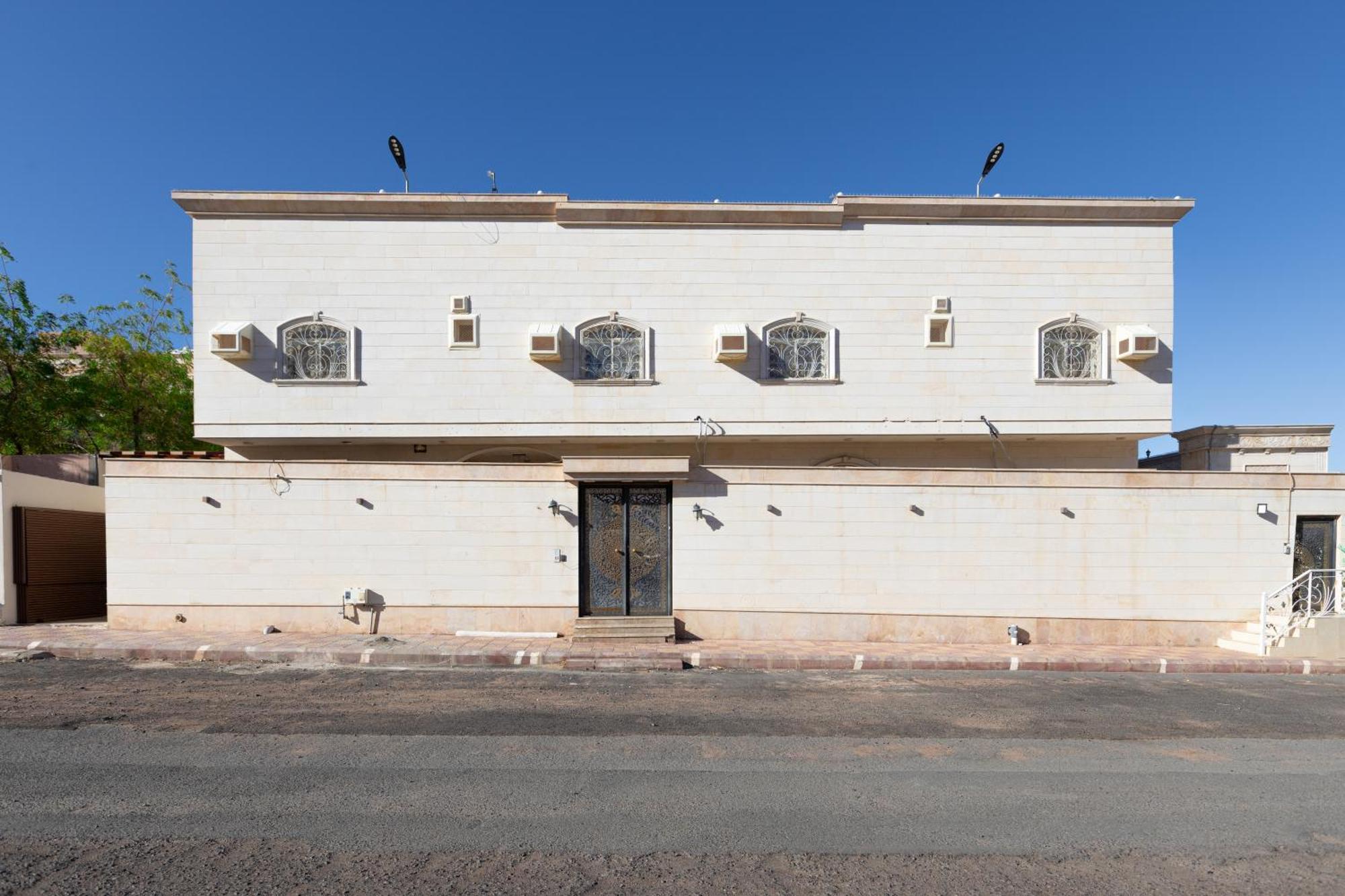 Al-Jamwaut A - Nozol Noor 5 Apartment Medina Exterior photo